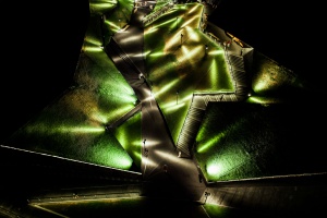 Zielona dolina MCK nocą